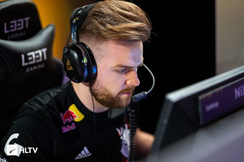 MSI胜败分组赛抽签：BLG首战PSG，TES首战TL，T1首战G2