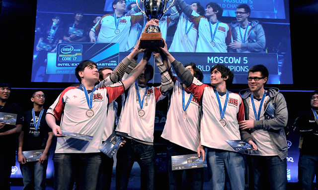 Jeorge 主宰比赛，将Nouns送入美洲RMR，战胜了 NRG