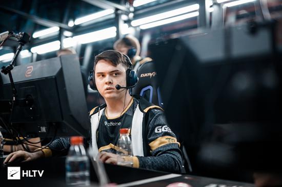 iG官方：前LSB上单选手Dove加入队伍担任中单